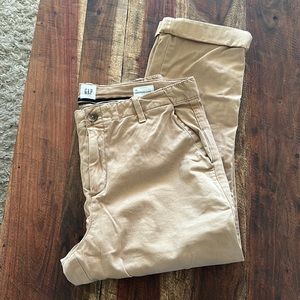 Gap girlfriend chinos!